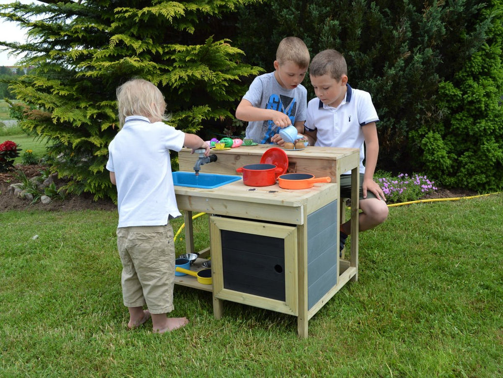 Mudkitchen - éveil sensoriel - Monti Family