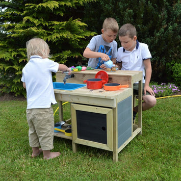 Mudkitchen - éveil sensoriel - Monti Family