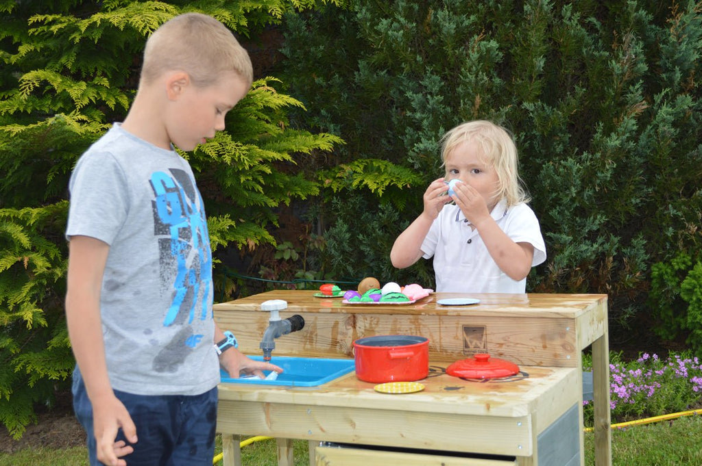 Mudkitchen - éveil sensoriel - Monti Family
